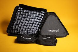 2xFoto Softbox 60 × 60 cm Bowens Mount inkl. Grid & Tragetas