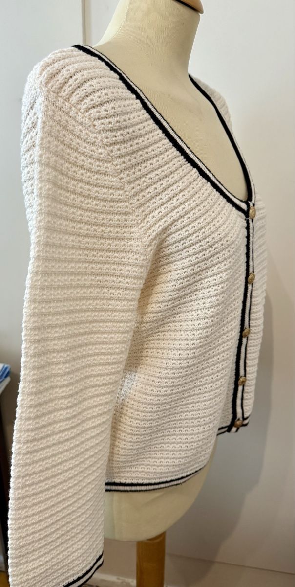 H&M Gilet & Giacche senza maniche: Gilet/cardigan H&M – Nuovo (secondo la descrizione) da Le Locle venduto da tchanatakoua 2