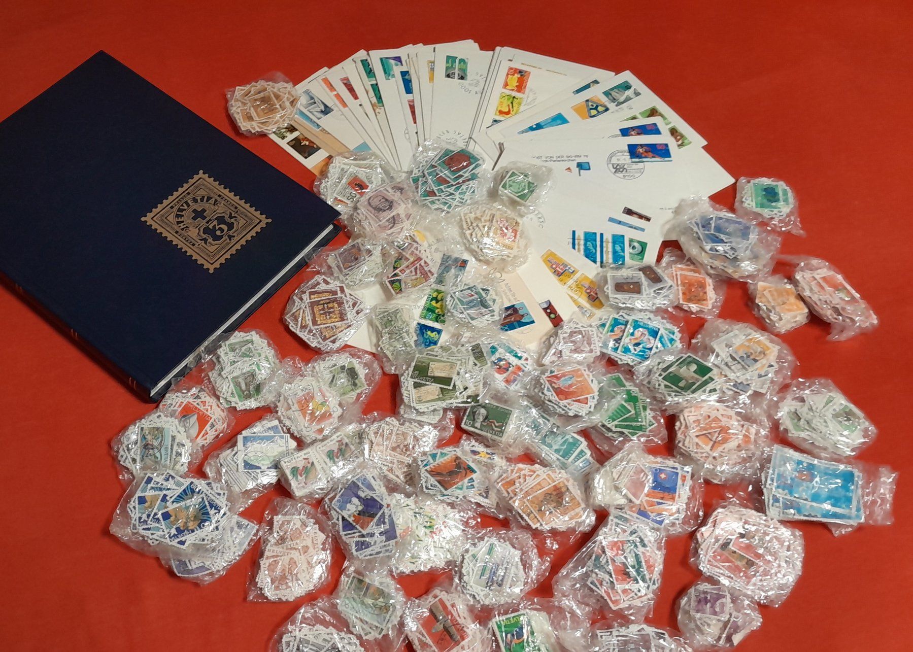 Tutti i francobolli: Brifmarkensammlung – Usato da Schwerzenbach venduto da Aura888