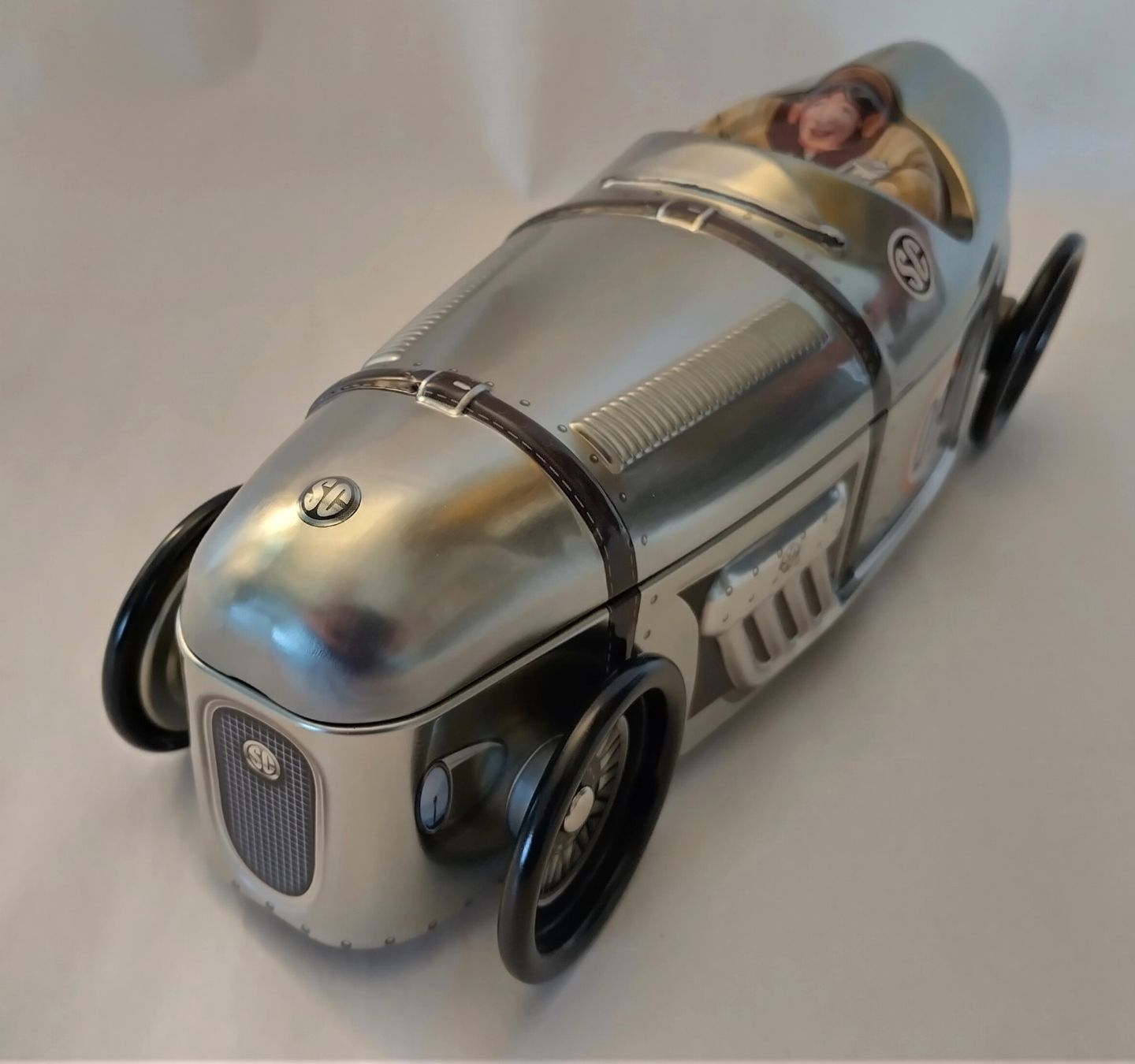 Altro in Decorazioni & Accessori: Auto Blechdose Rennwagen / Silver Crane ab Fr. 10.- – Usato da Bellach venduto da JingleJerry 1