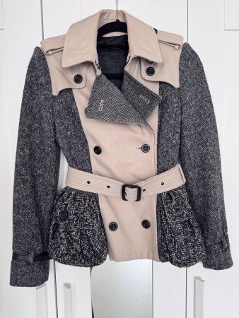 Eleganter, kurzer Mantel von Burberry, XS