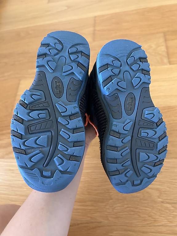 Schuhe für Jungen: CMP Wanderschuhe Kinder 28  – Gebraucht aus Uerzlikon von Krzysiek_Szczep 2