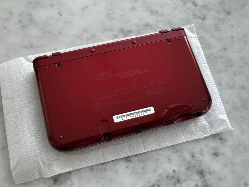 New Nintendo 3DS XL Japan Version Weinrot, Neuwertig Kaufen auf Ricardo