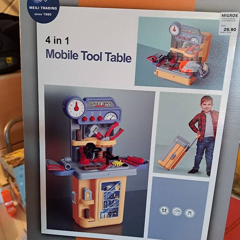 Spielzeuge: Werkzeug-Tisch - Neu - Mobile Tool Table 4 in 1 – Neu und originalverpackt aus Hägendorf von PRvR 1