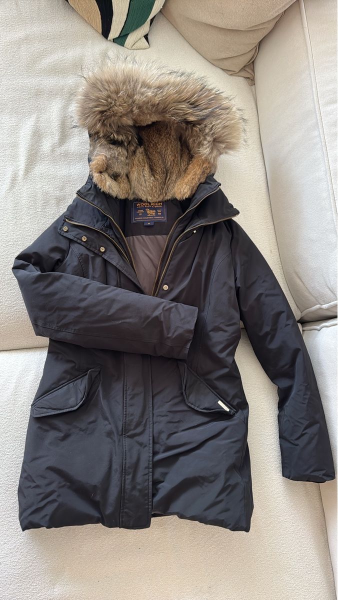 Woolrich Cappotti: Woolrich Parka Black Size M with removable fur – Usato da Schlieren venduto da GaRe2509
