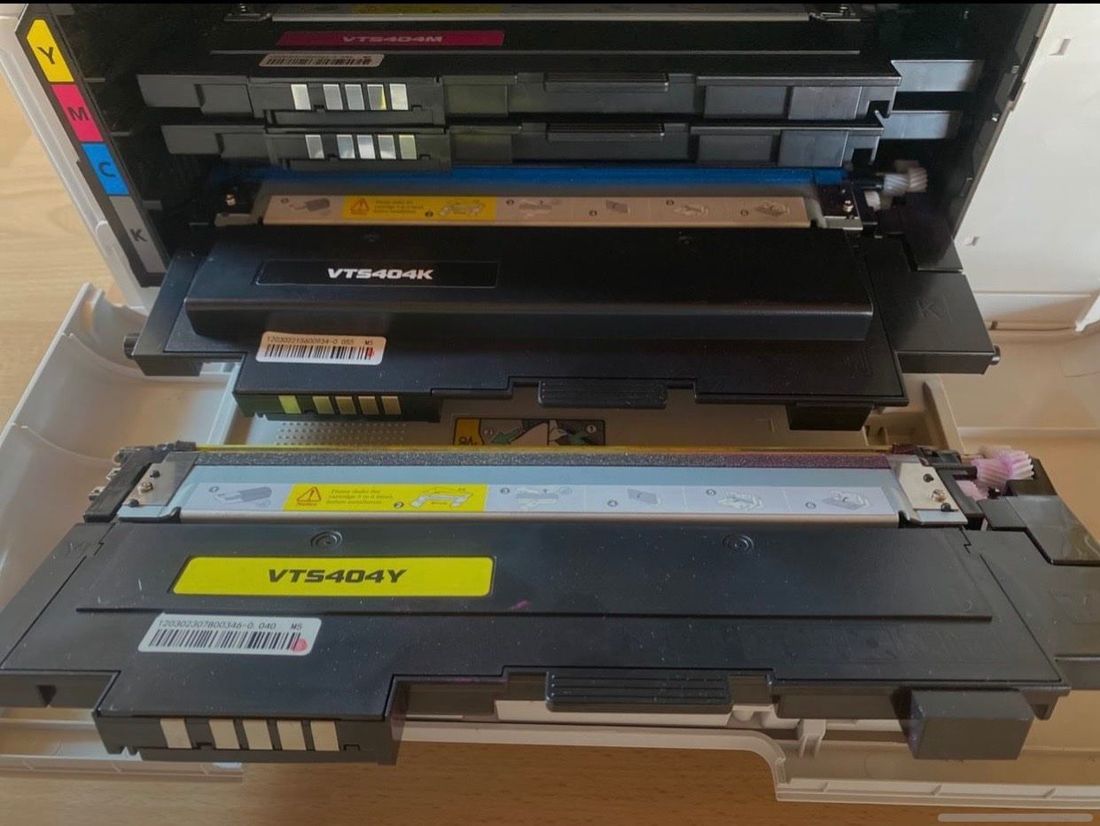 Samsung Stampanti: Samsung Xpress C480W Laser Multifunktion Drucker – Usato da Visp venduto da joe_qL 4
