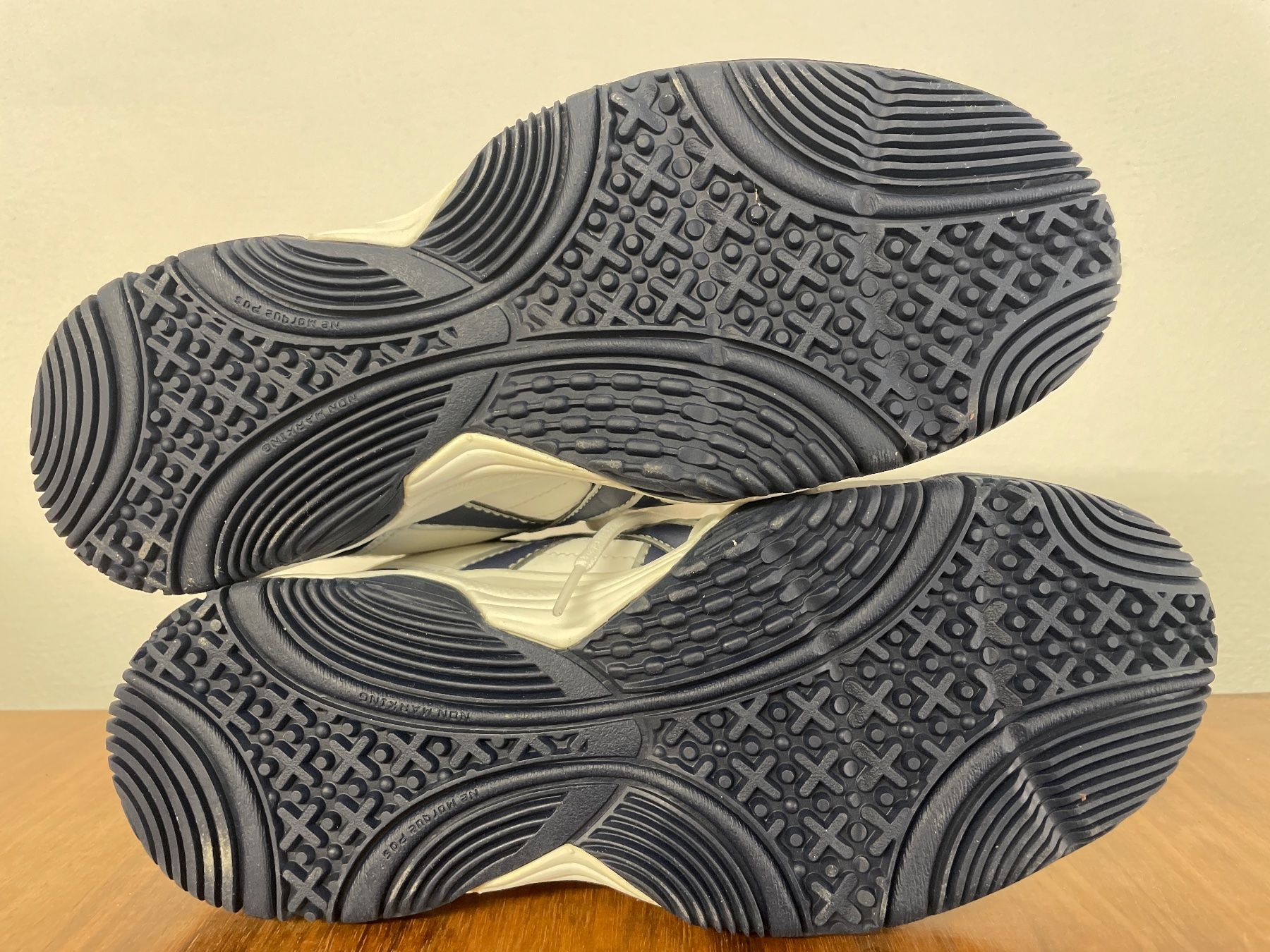 Asics Scarpe da uomo: ASICS Sportschuhe Gr. 39 – Usato da Frasnacht venduto da GracyStore 3