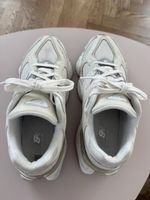 New Balance 9060WHT beige Grösse 38.5 neuwertig