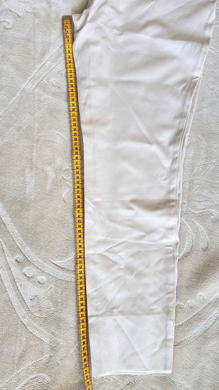 Comma Pantaloni: Comma Sommerhose, Gr. 40, hellbeige, Top Zustand! – Usato da Allenwinden venduto da Tba_20 9