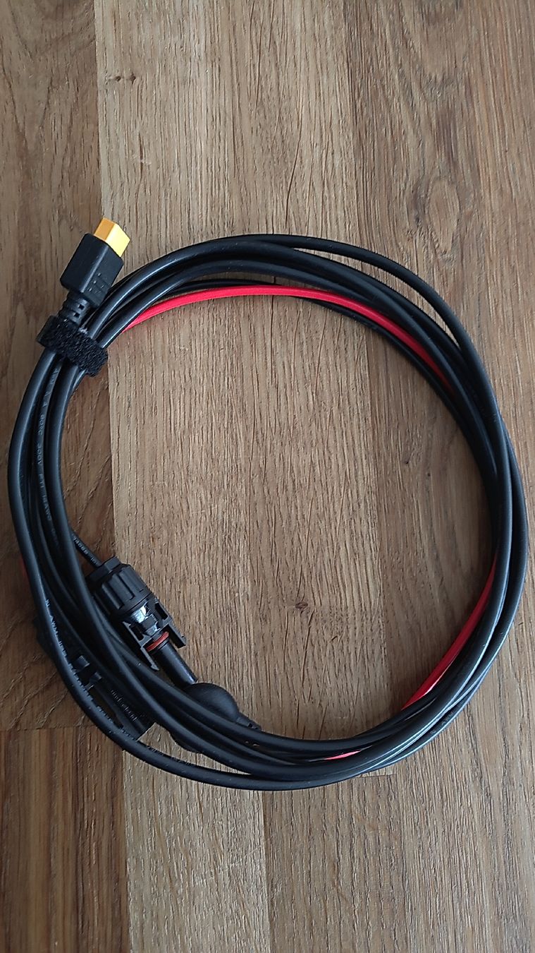 Ecoflow Kabel: Ecoflow XT60 zu MC4 – Gebraucht aus Seewis-Schmitten von djmiriam