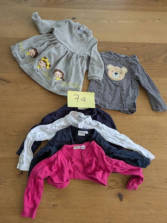 Lotti & Set di vestiti: Grösse 74/80: Kleiderwundertüte :-) – Usato da Turbenthal venduto da Famara2010 1