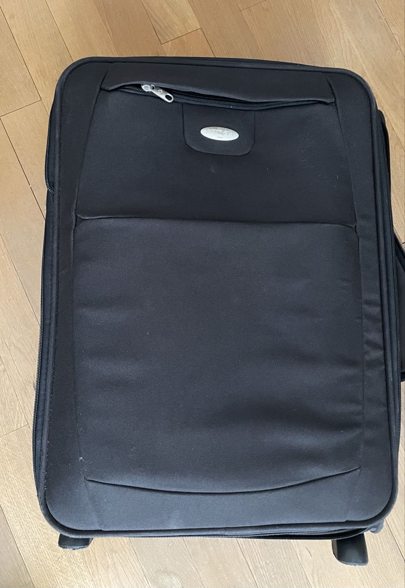 Koffer & Taschen: Samsonite  Rollkoffer schwarz – Gebraucht aus Glis von taisiya078