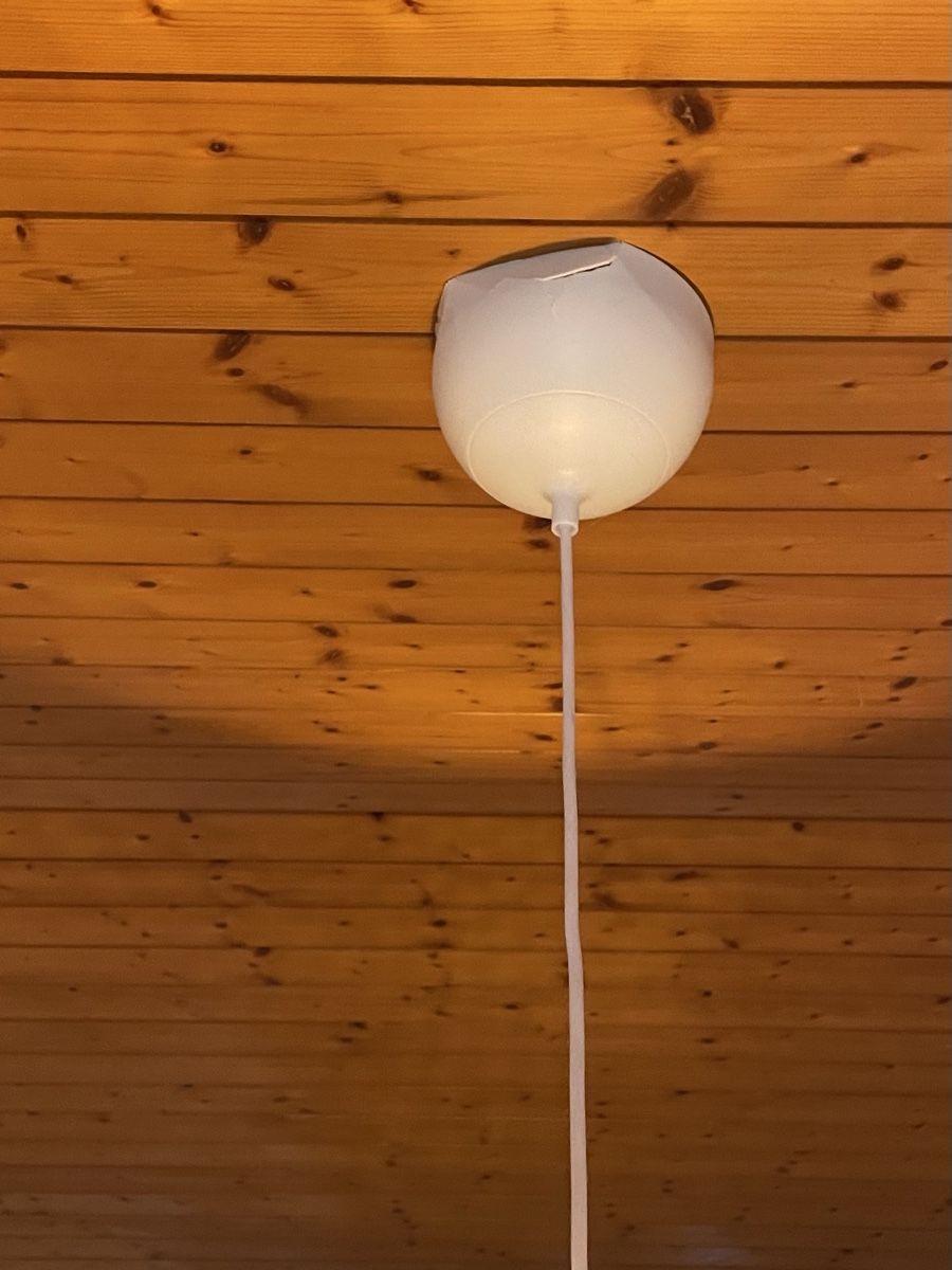 Ikea Lustres & lampes de plafonds: grosse Deckenleuchte – D'occasion à Schwyz par leael 1