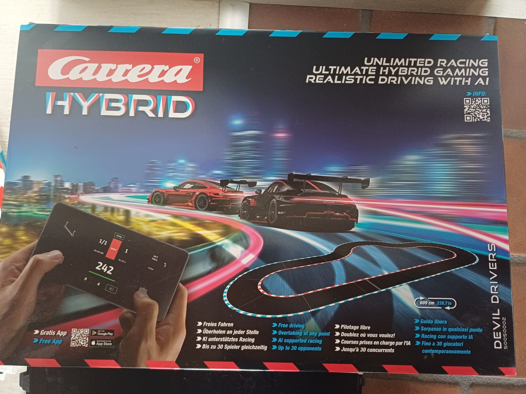 Sturmkind Piste: Carrera Hybrid – Usato da Zwillikon venduto da Exaile