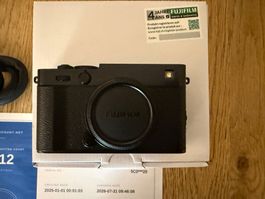 Fujifilm X-E5 + accessoires et sous garantie