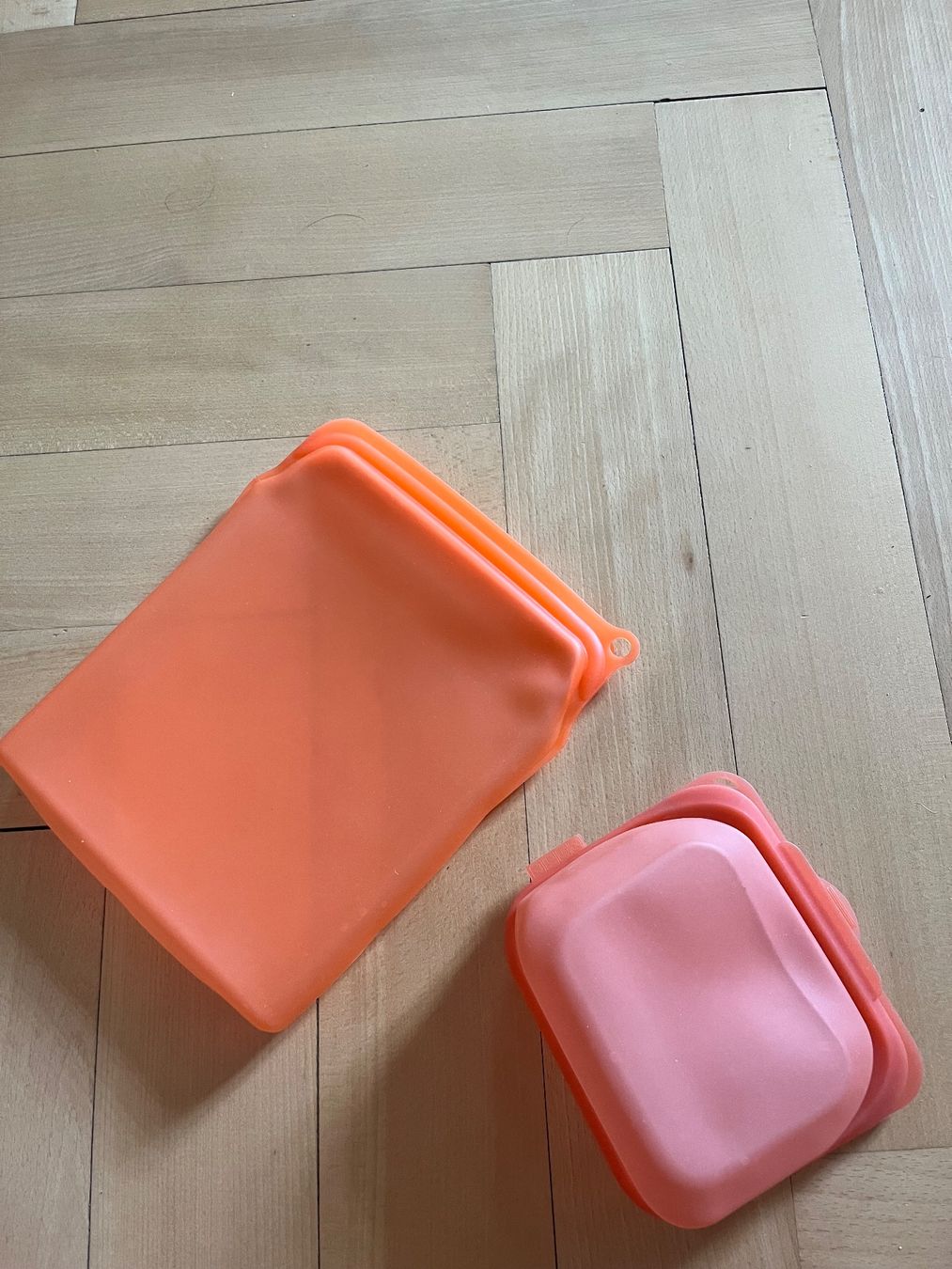 Migros Recipients et similaires: Silikon Aufbewahrungsbeutel 2 Stück – D'occasion à Baden par ElenArt