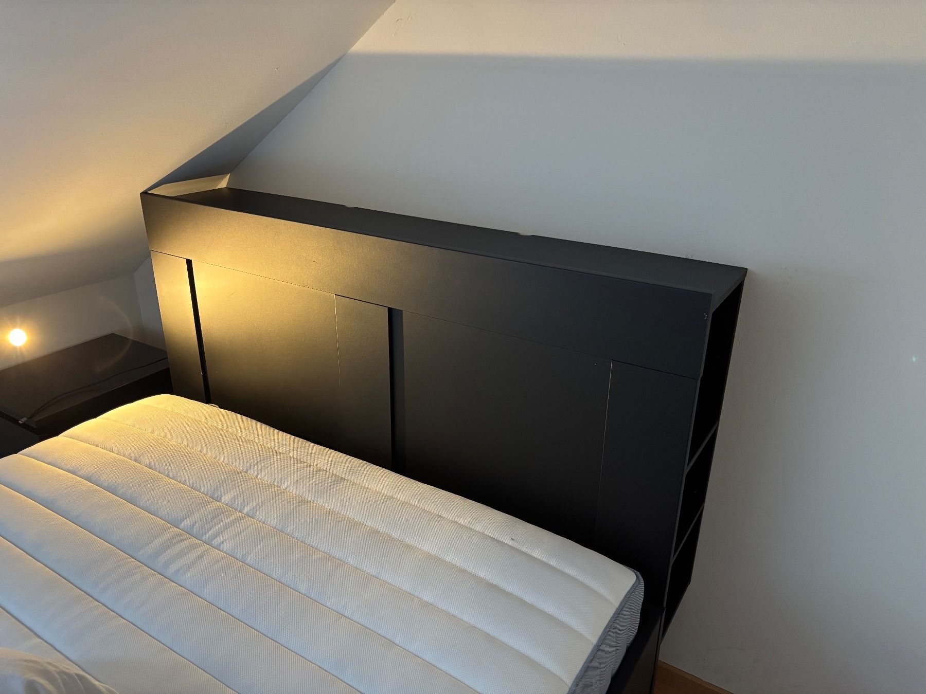 Ikea Betten: Ikea Brimnes Bettkopfteil mit Staufächern Schwarz – Gebraucht aus Zürich von vin_vq88