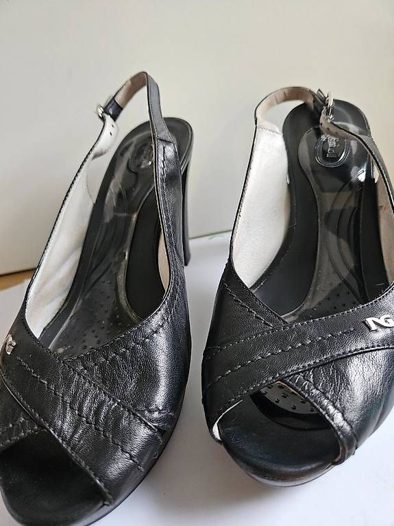 Scarpe da donna: Nero Giardini Sommerschuhe, grösse 39 – Usato da Roggliswil venduto da Amita59 2