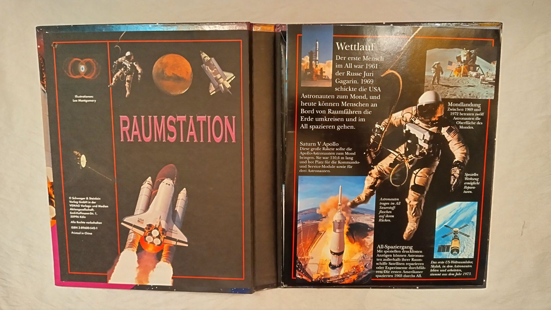 Libri: Pop-Up Buch  Raumstation mit 3D-Modell ab Fr. 8.- – Usato da Bellach venduto da JingleJerry 2