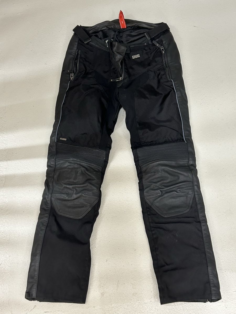 IXS Pantaloni: iXS Motorcycle Hose Grösse 106 – Usato da Kloten venduto da philip.maximilians