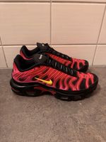 Nike Air Max Plus TN x Supreme – University Red (Gr. 42.5)