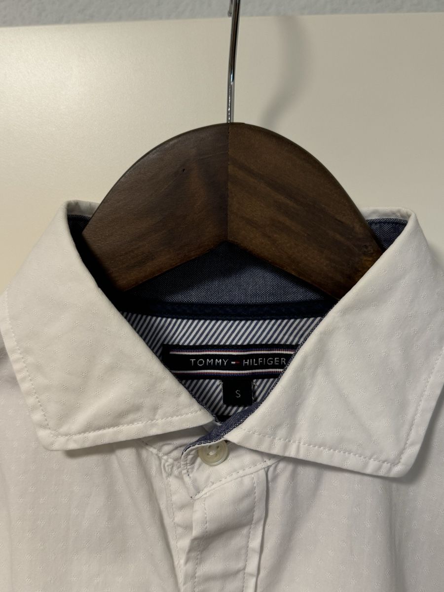 Tommy Hilfiger Camicie: Tommy Hilfiger shirt – Usato da Zürich venduto da reg_vvr6 1