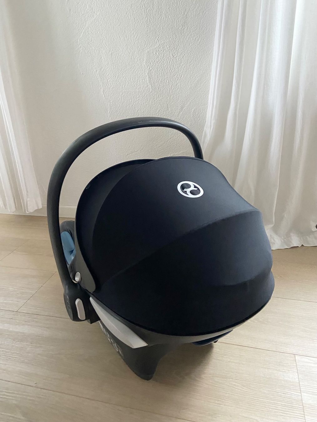 Cybex Seggiolini per auto: Cybex Aton B i-Size Babyschale – Usato da Thalwil venduto da Luninul 3