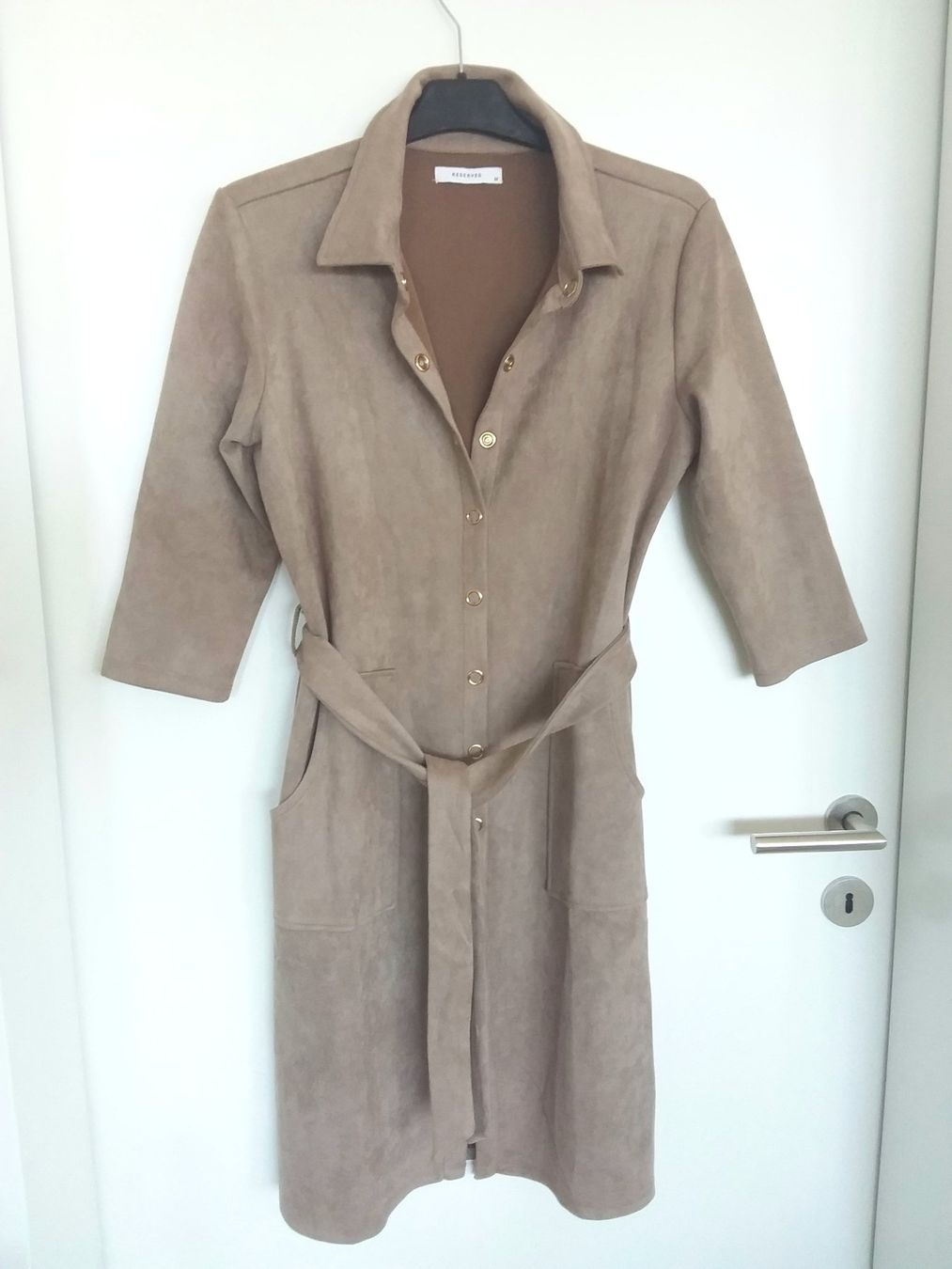 Vestiti: RESERVED Kleid im Wildlederlook, Gr M – Usato da Immensee venduto da Btrutmann