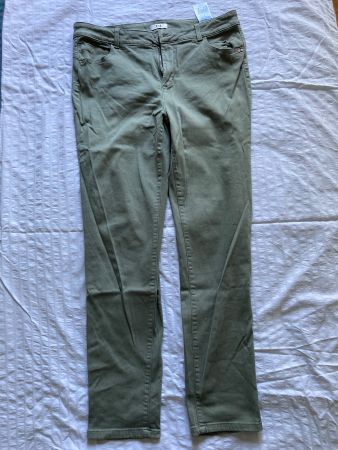 Pantalon Vert olive C&A / Taille EUR 46 (FR 48)