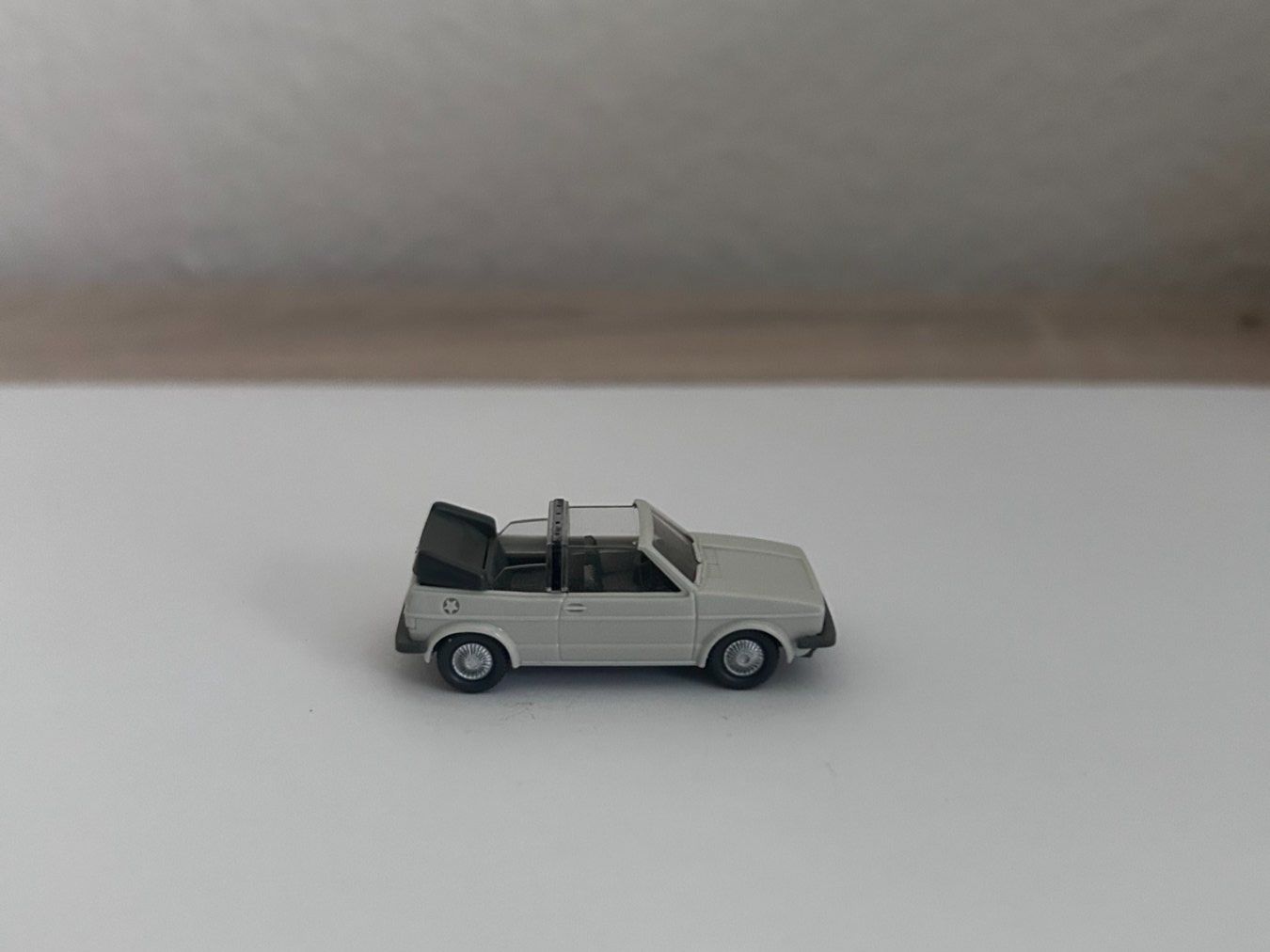 Wiking Modellini d'auto: Wiking VW Golf I Cabrio – Usato da Goldach venduto da Manyro55 1