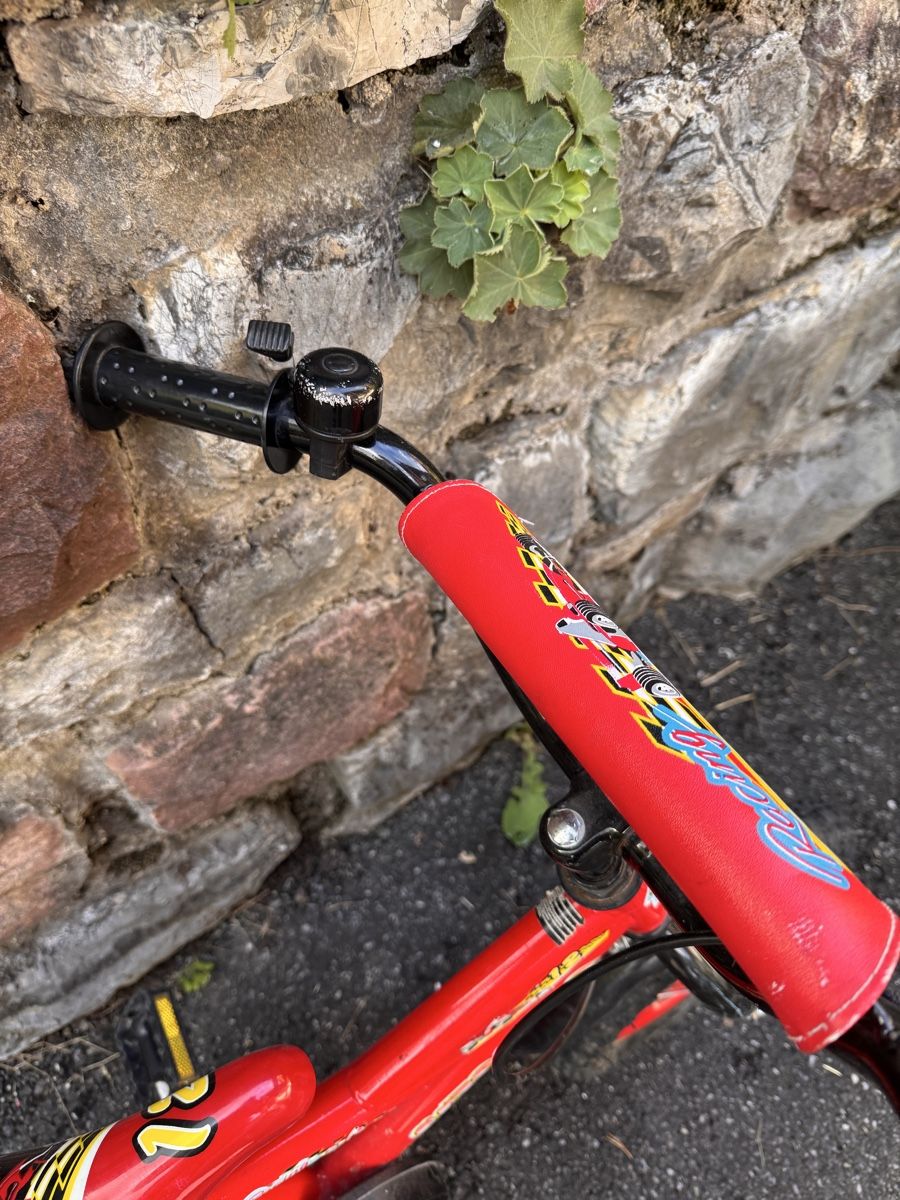 Biciclette: Kinderfahrrad 12 Zoll rot – Usato da Triesenberg venduto da dom_hd56 2