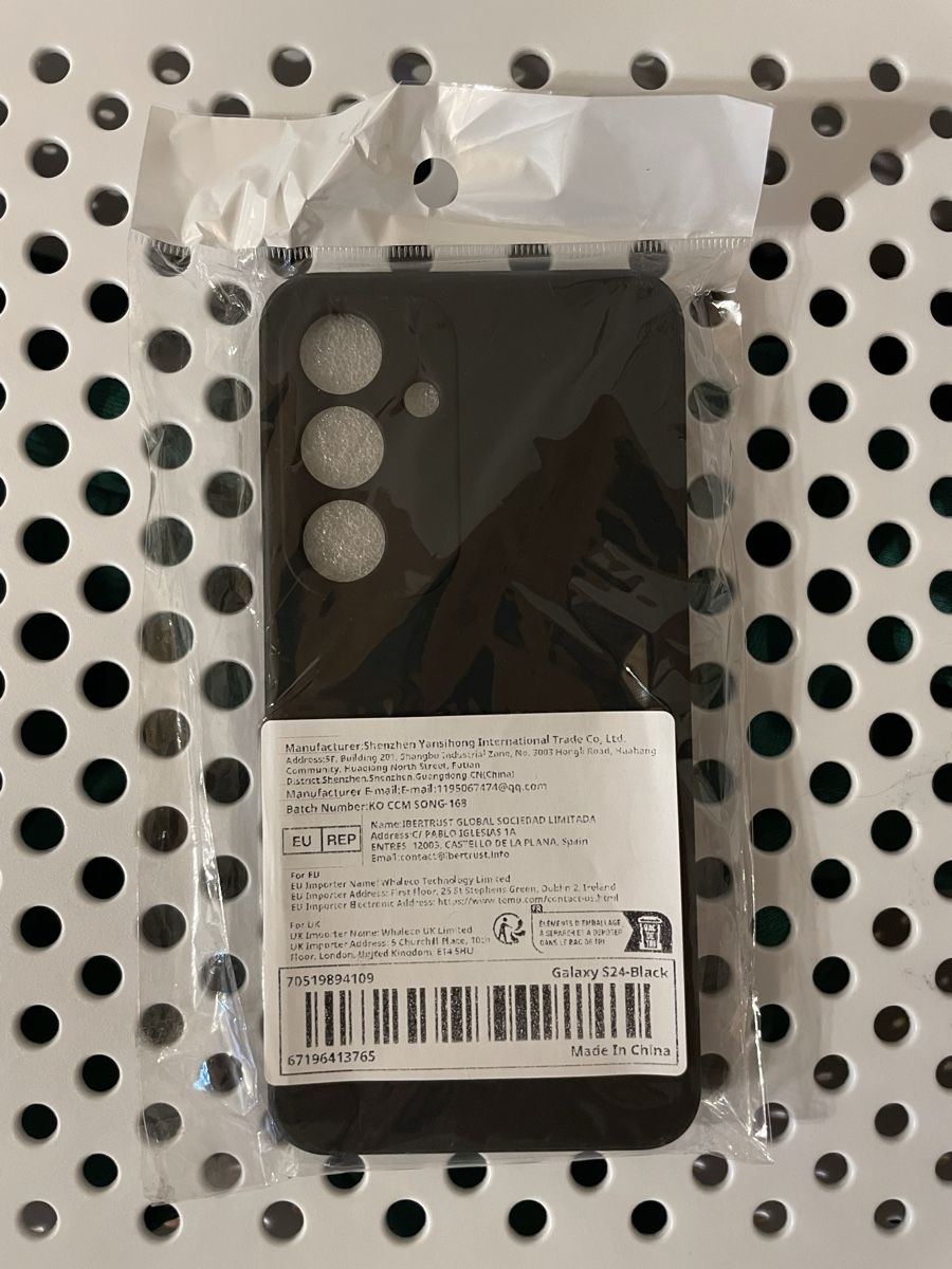 Samsung Cover & Protezioni schermo: Samsung s24 Hülle Schwarz Silikon  – Nuovo e nell'imballaggio originale da Langenthal venduto da DreamSignsCH