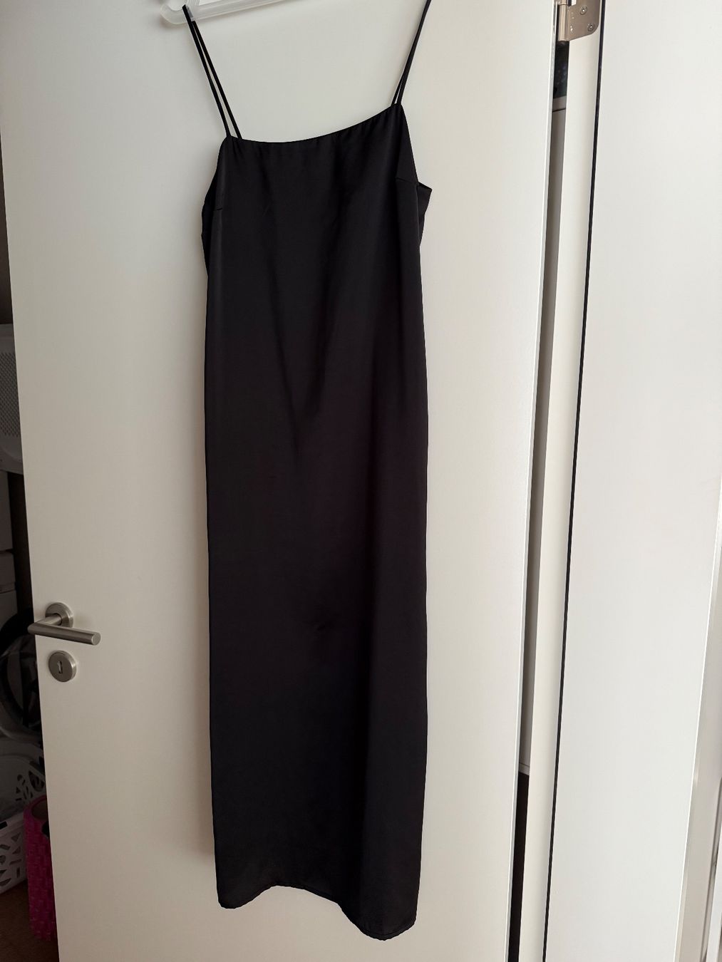 Vestiti: schwarzes Kleid – Usato da Richterswil venduto da KAYLEIGH_77
