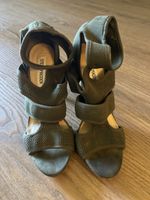 Steve Madden Sandalen khaki Grösse 38 