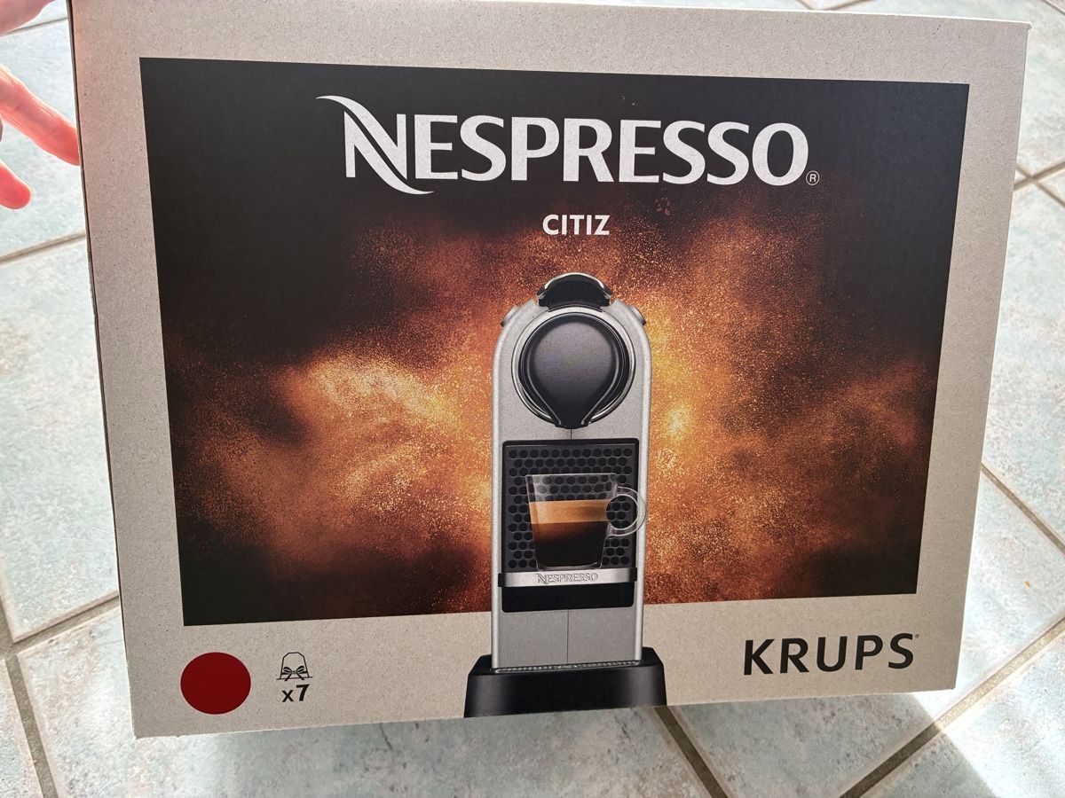 Krups Macchine per caffè & Macchine per espresso: Machine à café Krups Nespresso Citiz  – Nuovo e nell'imballaggio originale da Courgenay venduto da hertzogg 6