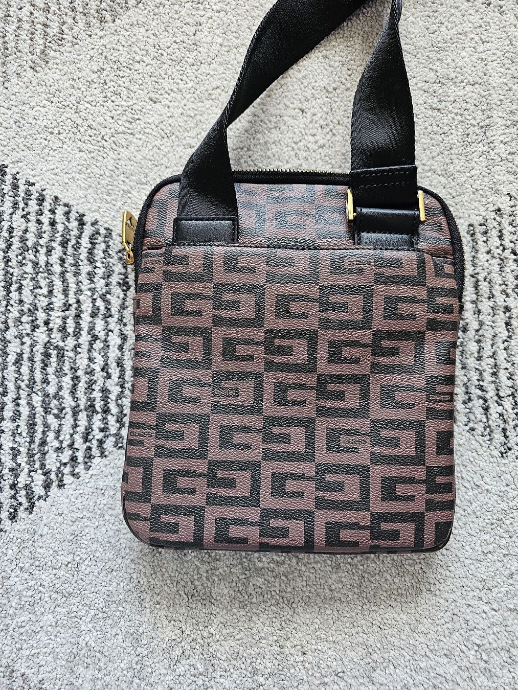 Guess Borse: Guess Bauchtasche – Nuovo (secondo la descrizione) da Wabern venduto da derPatrickant 2