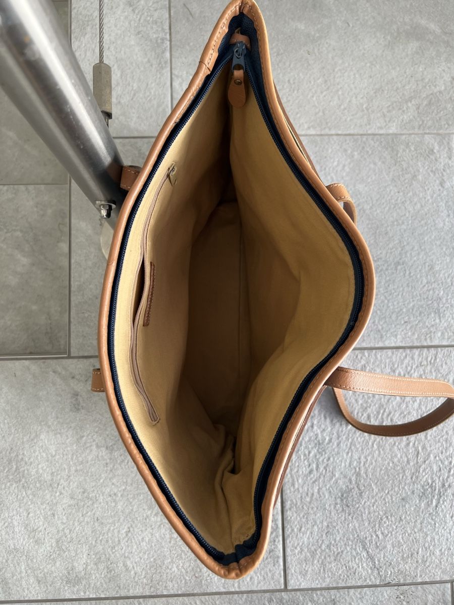 Borse da donna: Shopper Uccelli blau mit Kometiktasche – Usato da Betschwanden venduto da Dognose 3