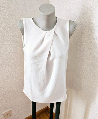 MANGO Basic - edles Business Top Gr. XS auch S