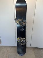 Snowboard 163 cm "Neversummer" mit Ride Bindung