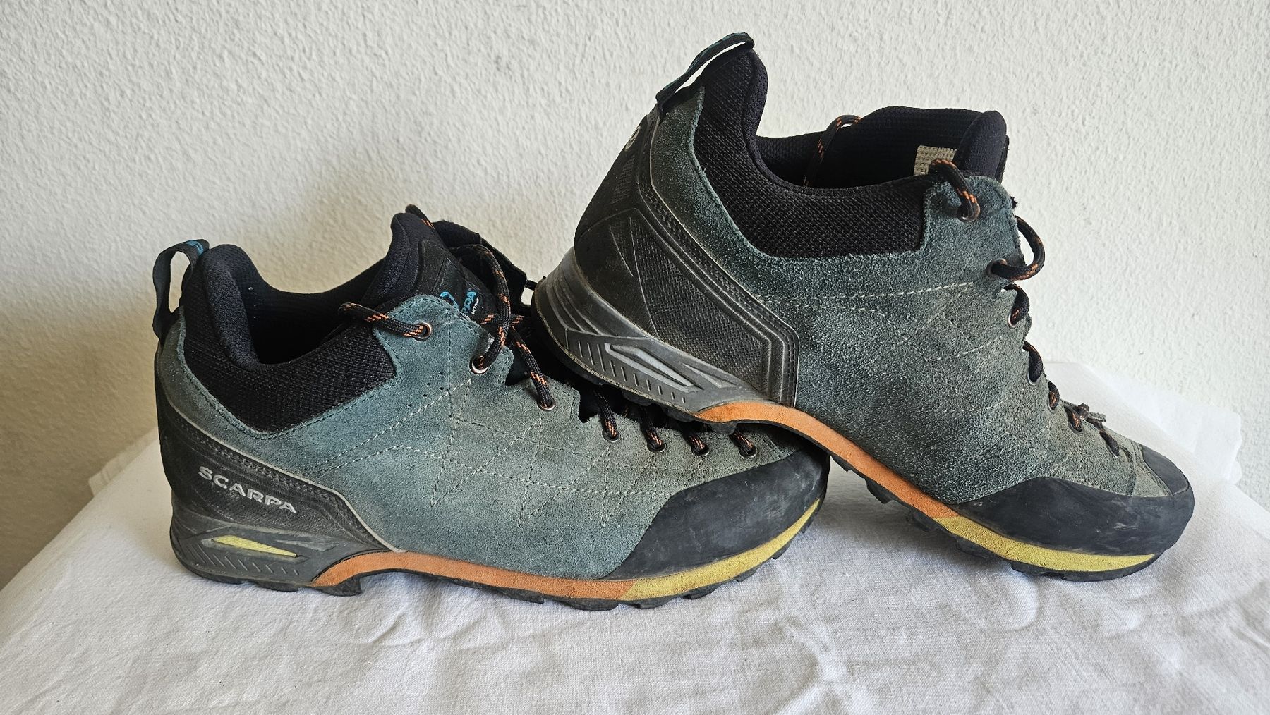 Scarpa Scarpe da uomo: Wanderschuhe Scarpa Herren Grösse 41 – Usato da Ettingen venduto da samiba 2