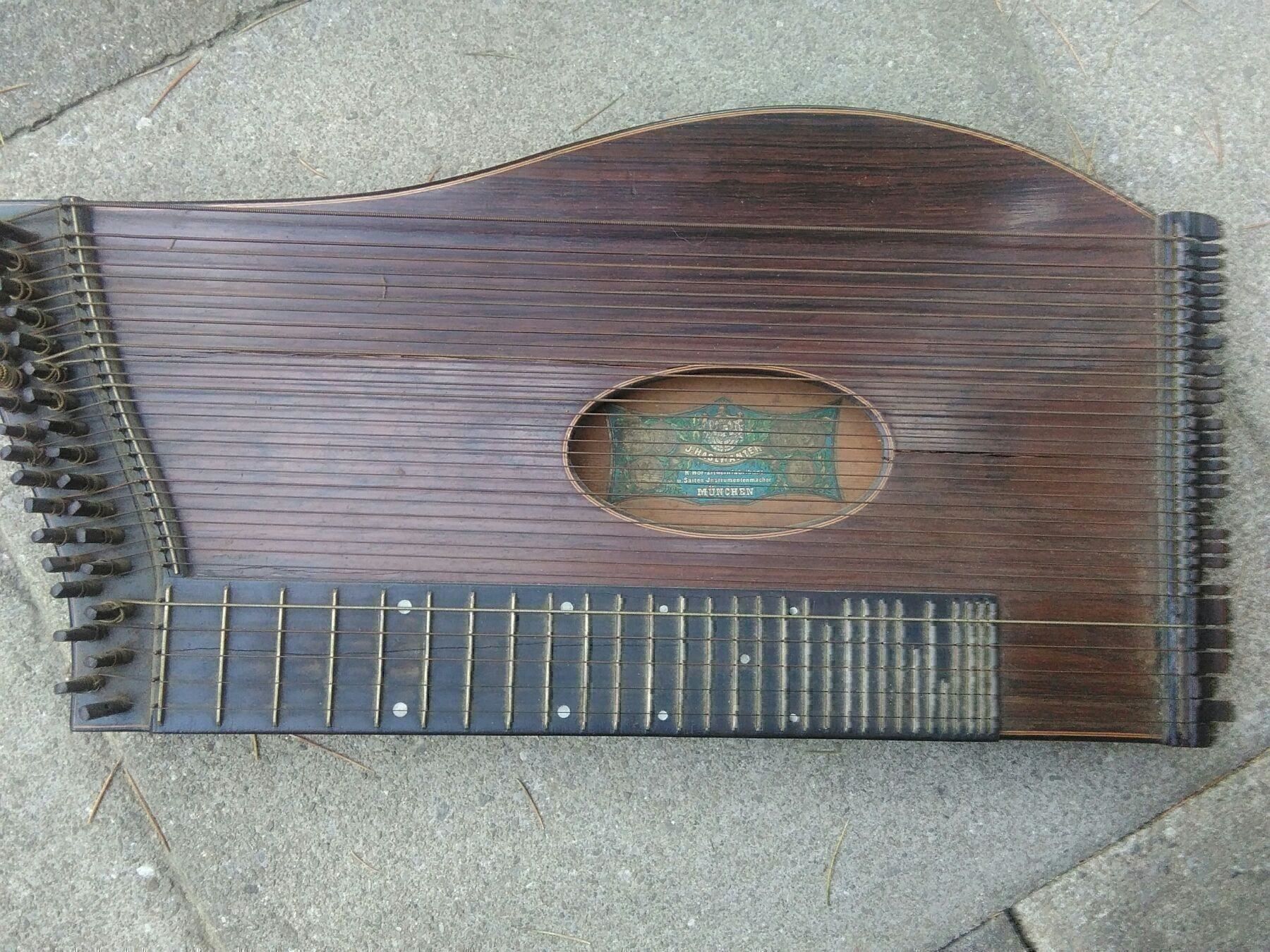 Instruments de musique: Grossi's Antike Zither von J. HASLWANTER – Défectueux à Neuenhof par elRey123 3