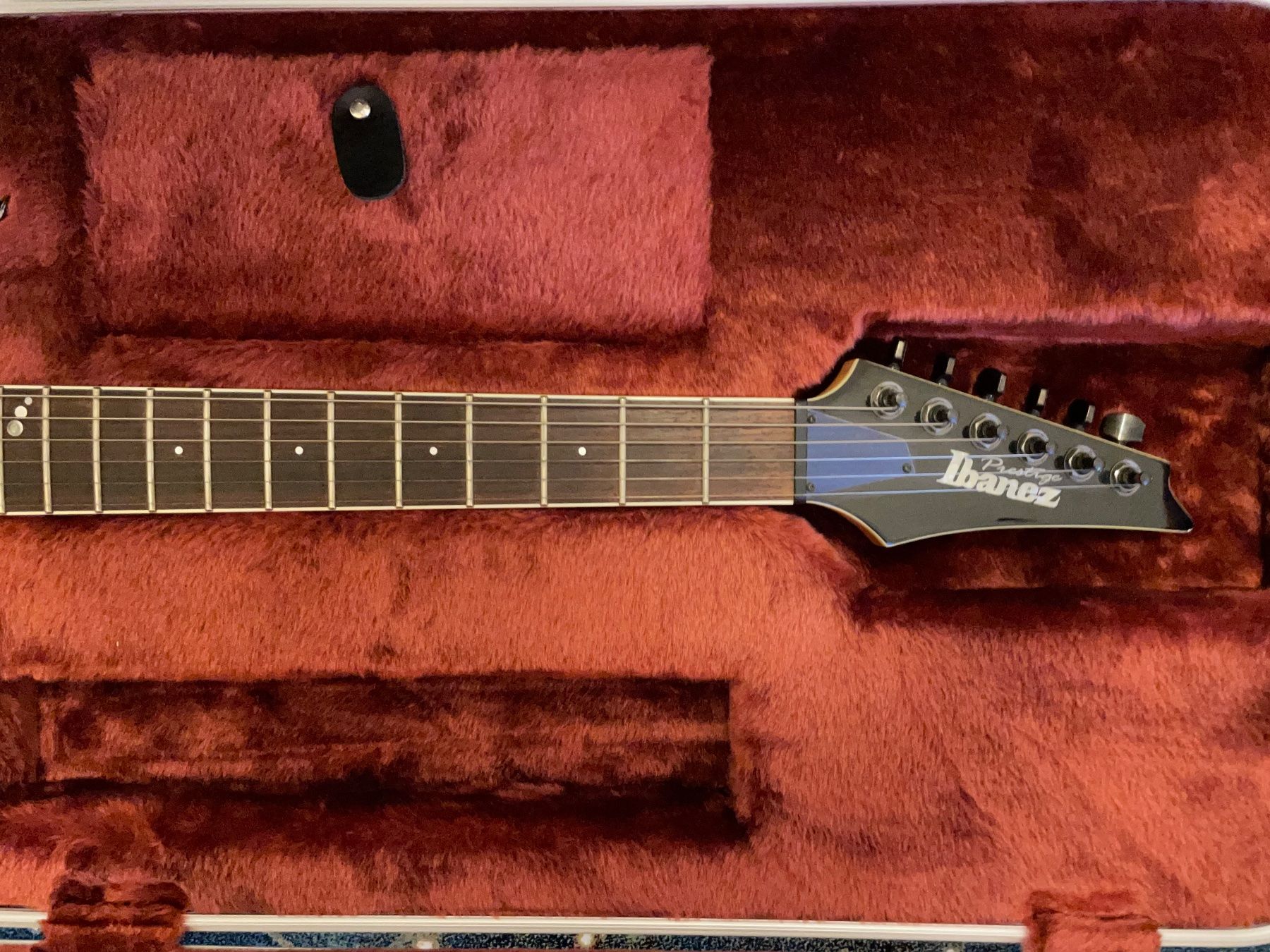 Ibanez Strumenti musicali: Ibanez Prestige SV5570 – Usato da Zürich venduto da schmickaschmucku 4