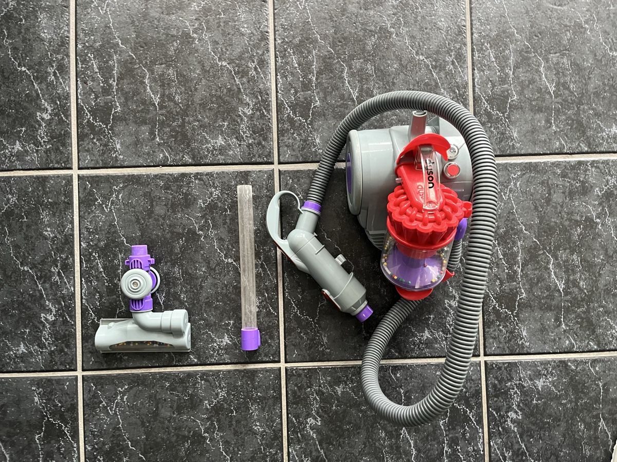 Giocattoli: Dyson Kinder - Spielzeug-Staubsauger – Usato da Kirchberg BE venduto da qualle01 1