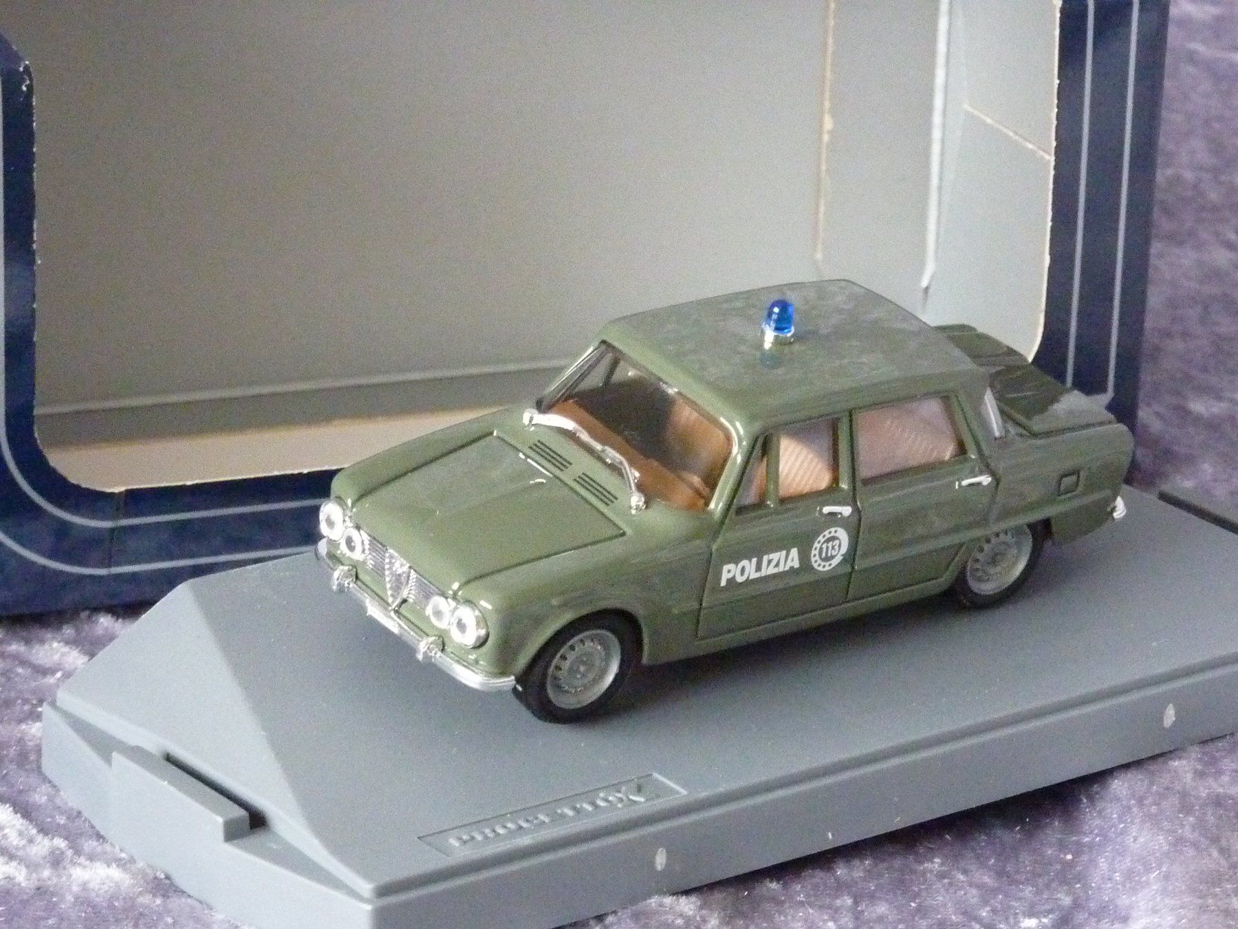 Alfa Romeo Modellautos: Alfa Romeo Giulia Polizia 1962  1:43 – Neu (gemäss Beschreibung) aus Dürrenäsch von modellautos4you