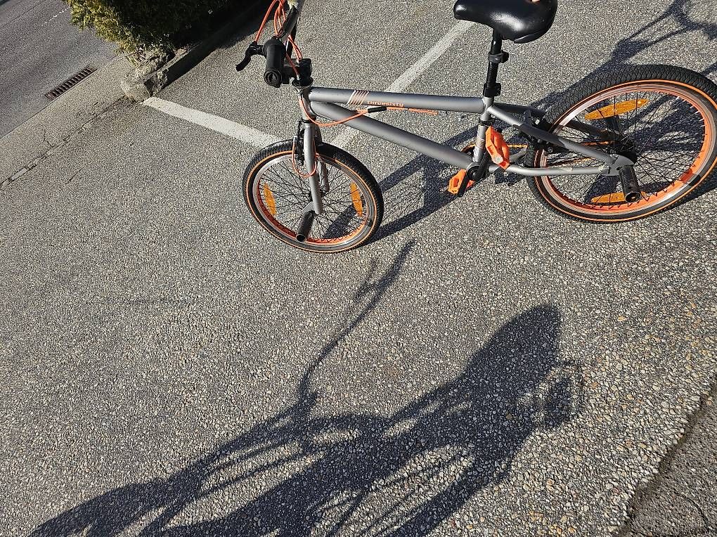 Vélos: Bicicleta 24 – D'occasion à Lavorgo par ReveR36