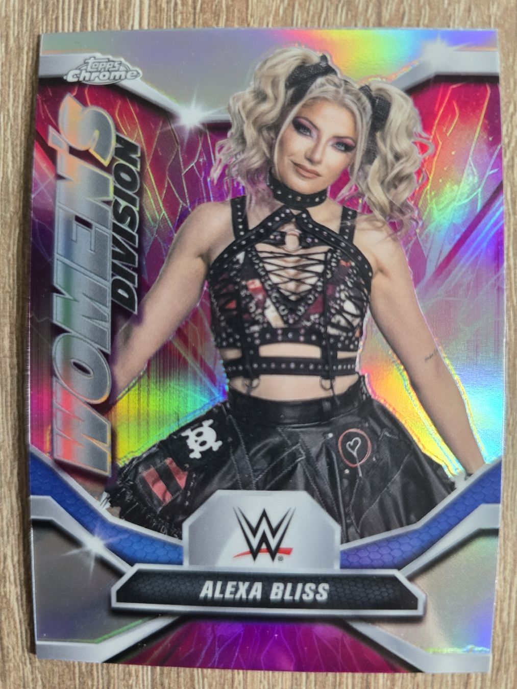 Topps Carte collezionabili: WWE Chrome Alexa Bliss Refractor – Nuovo (secondo la descrizione) da St. Gallen venduto da SaintCity