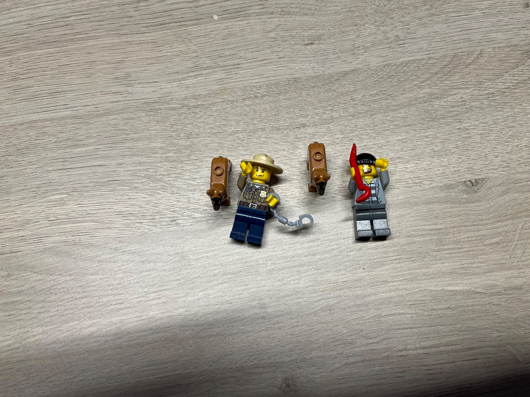 Lego Kit di costruzioni: Légo 4441 "Police Dog Van" complet de 2012 – Usato da Courgenay venduto da Kolfree 1