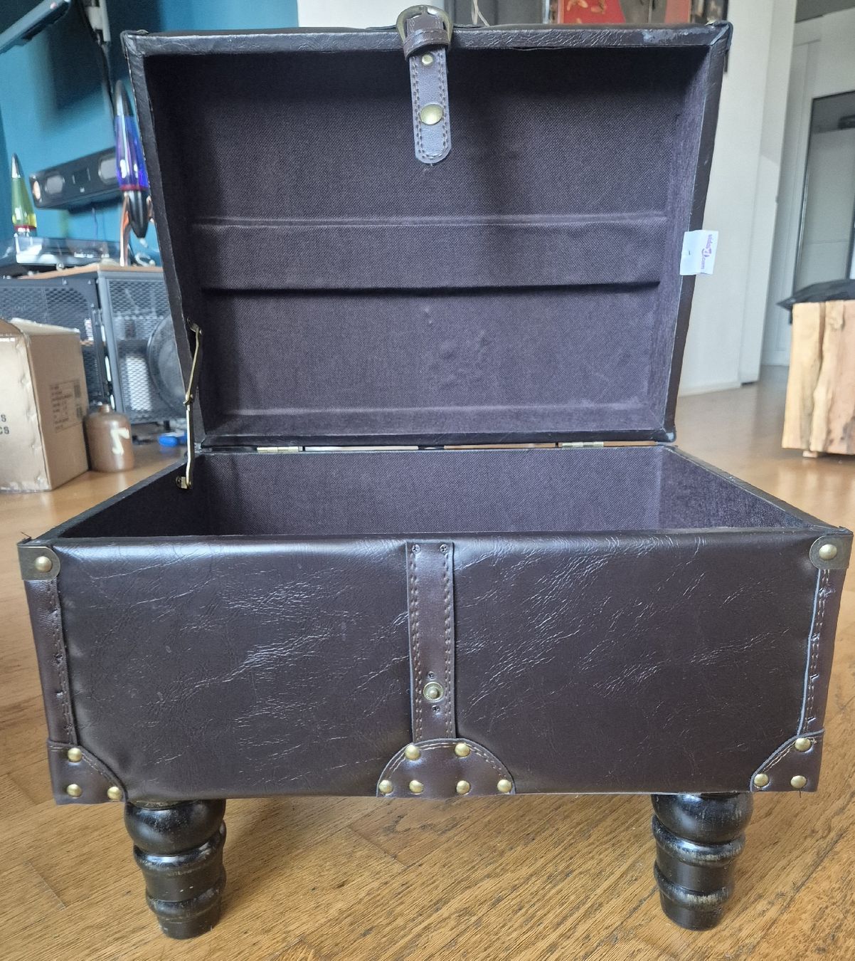 Tabourets: Hocker – Neuf (Voir description) à Schlieren par Violent01 1
