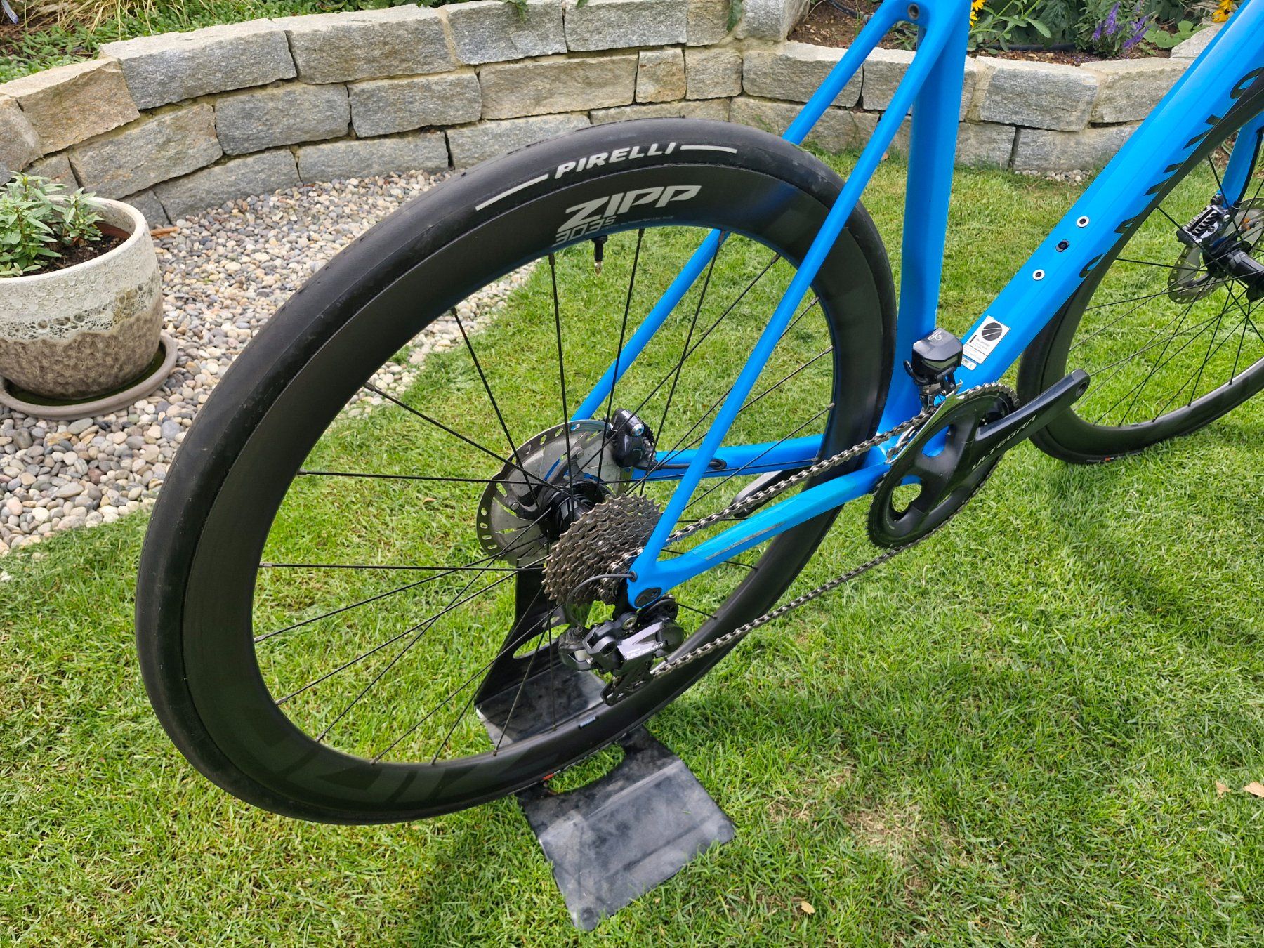 Canyon Biciclette: Canyon Ultimate Cf Sl Disc 8.0 – Usato da Liestal venduto da saalstef 4