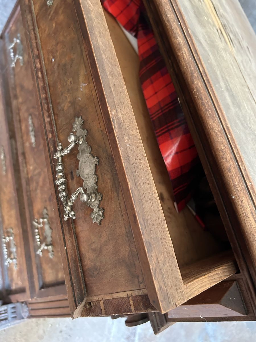 Kommoden: Antike Kommode – Gebraucht aus Gwatt (Thun) von ate_6ng8 3